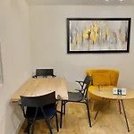 Cit'hotel Design Evry Saint-germain-lès-corbeil Sénart Hotel Saint-Germain-lès-Corbeil
