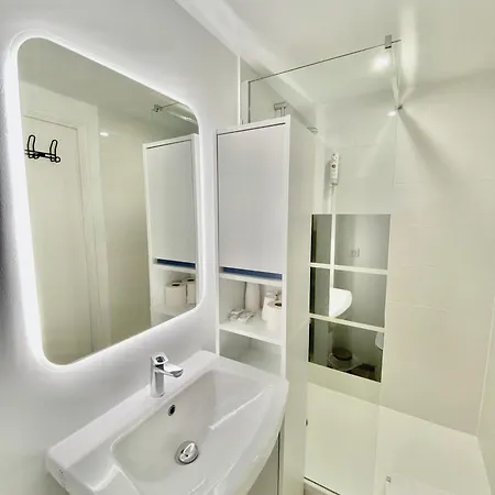 Отель Cit'hotel Design Evry Senart Сен-Жермен-ле-Корбей
