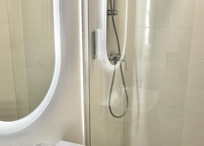 Cit'hotel Design Evry Senart Hotel 2*
